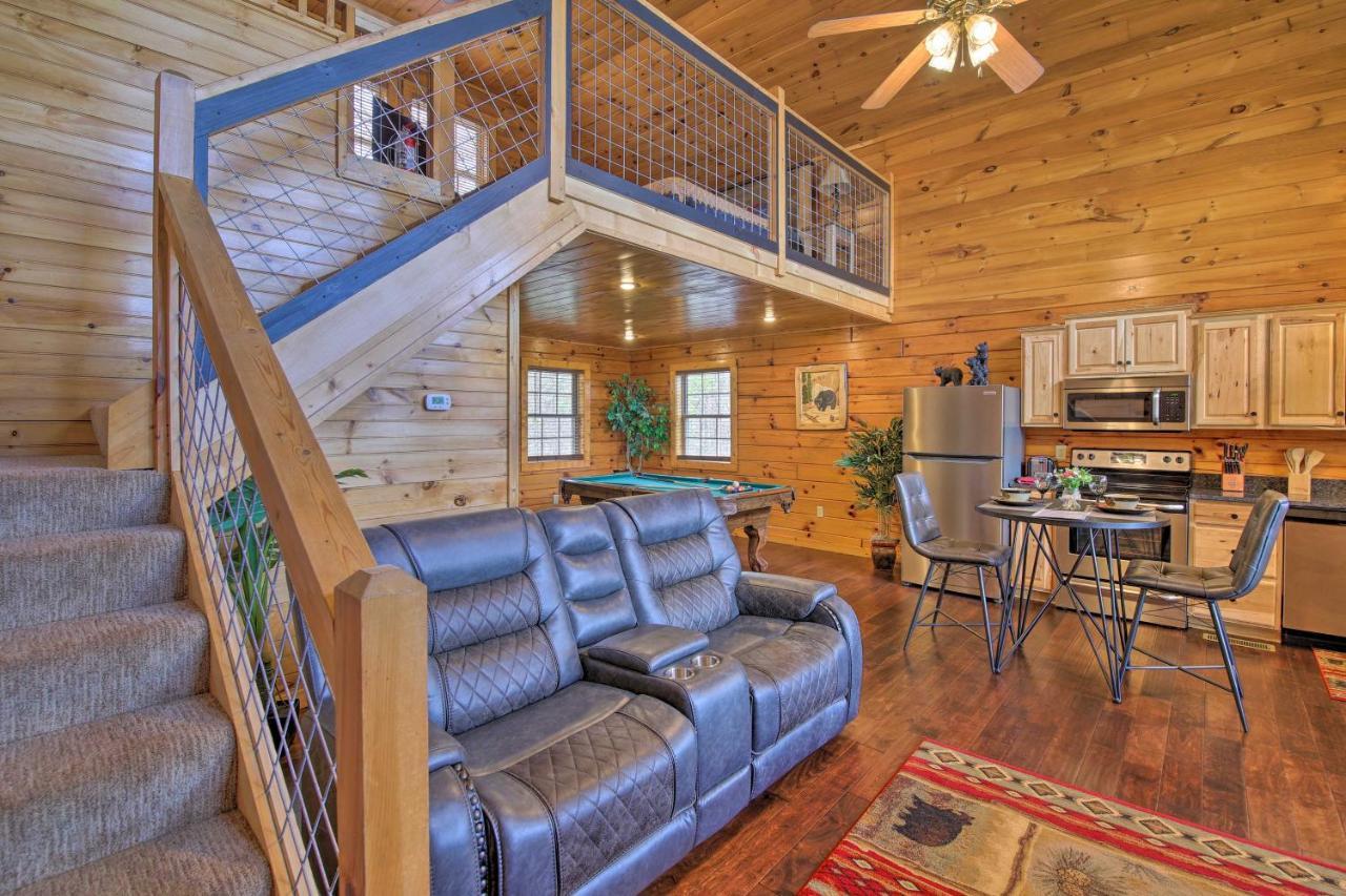 Gatlinburg Cabin With Pool Table And Hot Tub! Bagian luar foto